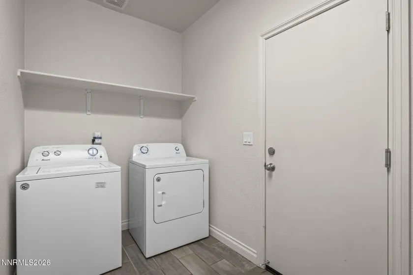 18527 Mountain Ash, Reno, Nevada 89508, 4 Bedrooms Bedrooms, ,3 BathroomsBathrooms,Residential,Residential,Mountain Ash,0,260011626