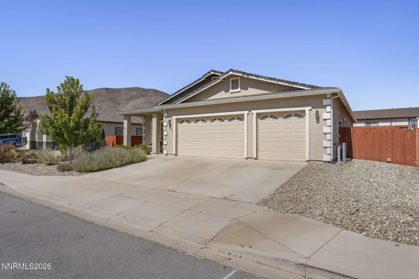 18527 Mountain Ash, Reno, Nevada 89508, 4 Bedrooms Bedrooms, ,3 BathroomsBathrooms,Residential,Residential,Mountain Ash,0,260011626