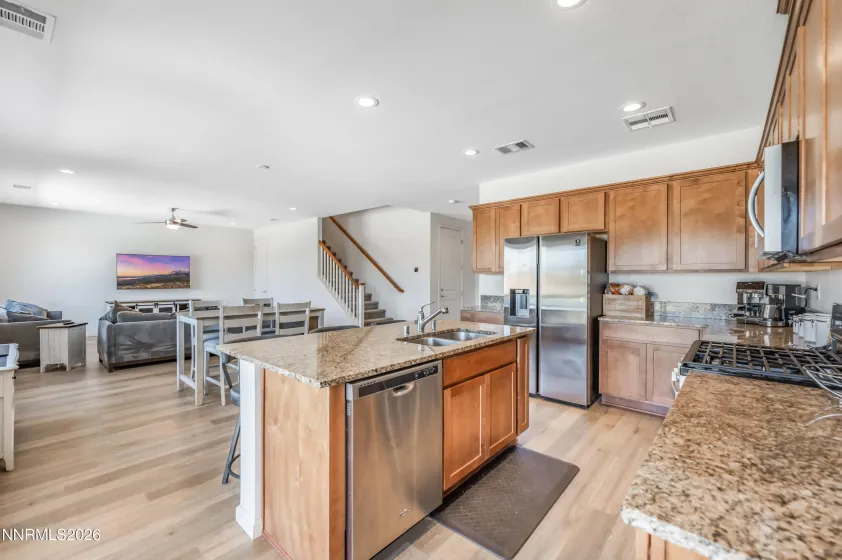 8007 Furnace Creek, Sparks, Nevada 89436, 4 Bedrooms Bedrooms, ,3 BathroomsBathrooms,Residential,Residential,Furnace Creek,0,260011657