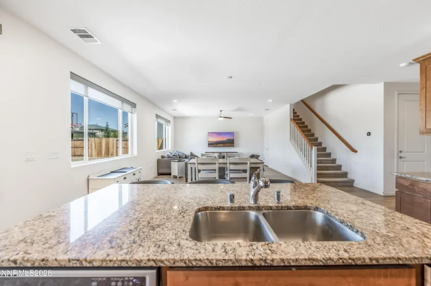8007 Furnace Creek, Sparks, Nevada 89436, 4 Bedrooms Bedrooms, ,3 BathroomsBathrooms,Residential,Residential,Furnace Creek,0,260011657