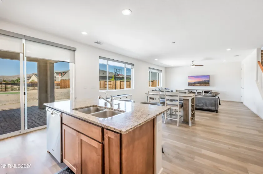 8007 Furnace Creek, Sparks, Nevada 89436, 4 Bedrooms Bedrooms, ,3 BathroomsBathrooms,Residential,Residential,Furnace Creek,0,260011657