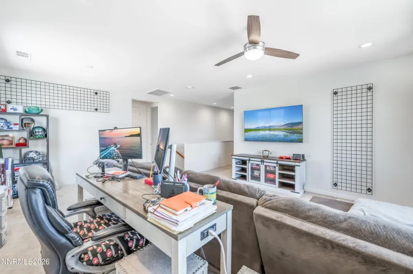 8007 Furnace Creek, Sparks, Nevada 89436, 4 Bedrooms Bedrooms, ,3 BathroomsBathrooms,Residential,Residential,Furnace Creek,0,260011657