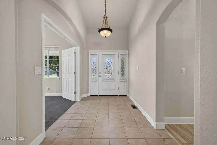 1487 Longfellow, Gardnerville, Nevada 89410, 3 Bedrooms Bedrooms, ,2 BathroomsBathrooms,Residential,Residential,Longfellow,0,260011668