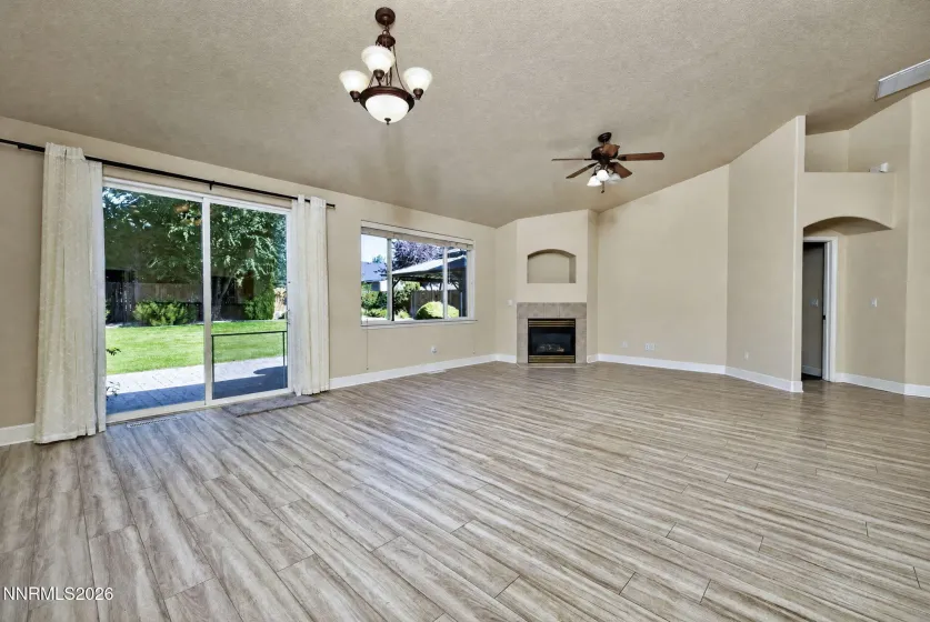 1487 Longfellow, Gardnerville, Nevada 89410, 3 Bedrooms Bedrooms, ,2 BathroomsBathrooms,Residential,Residential,Longfellow,0,260011668