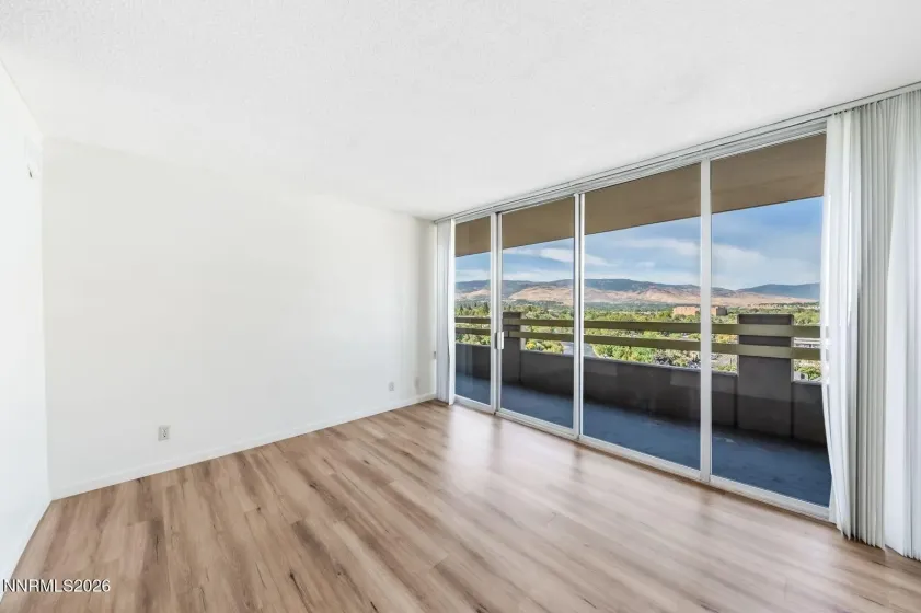 100 Arlington, Reno, Nevada 89501, 1 Bedroom Bedrooms, ,2 BathroomsBathrooms,Residential,Residential,Arlington,0,260011669
