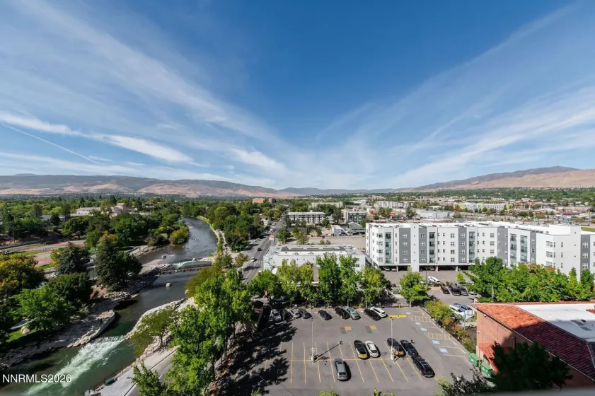 100 Arlington, Reno, Nevada 89501, 1 Bedroom Bedrooms, ,2 BathroomsBathrooms,Residential,Residential,Arlington,0,260011669