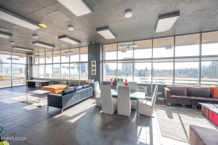 100 Arlington, Reno, Nevada 89501, 1 Bedroom Bedrooms, ,2 BathroomsBathrooms,Residential,Residential,Arlington,0,260011669