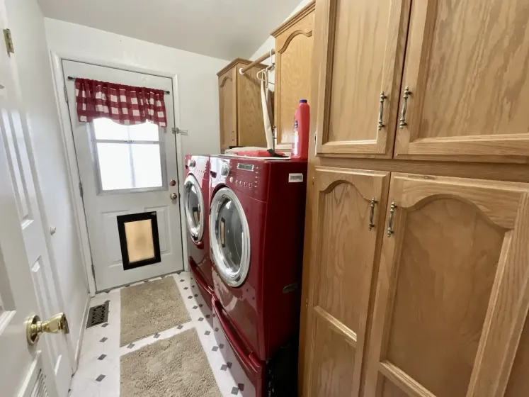 19 Coventry Way, Reno, Nevada 89506, 2 Bedrooms Bedrooms, 12 Rooms Rooms,2 BathroomsBathrooms,Manufactured,Residential,Coventry,0,260011672