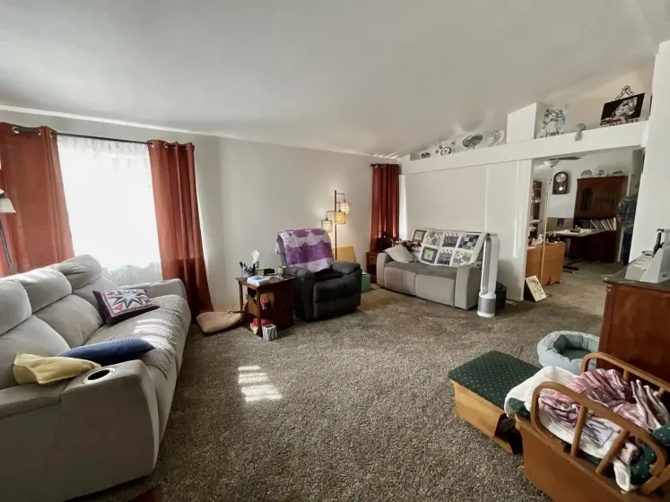 19 Coventry Way, Reno, Nevada 89506, 2 Bedrooms Bedrooms, 12 Rooms Rooms,2 BathroomsBathrooms,Manufactured,Residential,Coventry,0,260011672