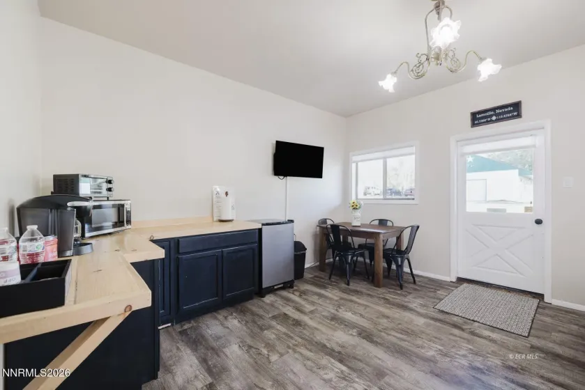 925 Lamoille, Lamoille, Nevada 89828, ,Commercial Sale,Residential,Lamoille,0,260011692