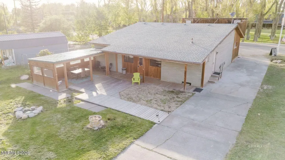 925 Lamoille, Lamoille, Nevada 89828, ,Commercial Sale,Residential,Lamoille,0,260011692