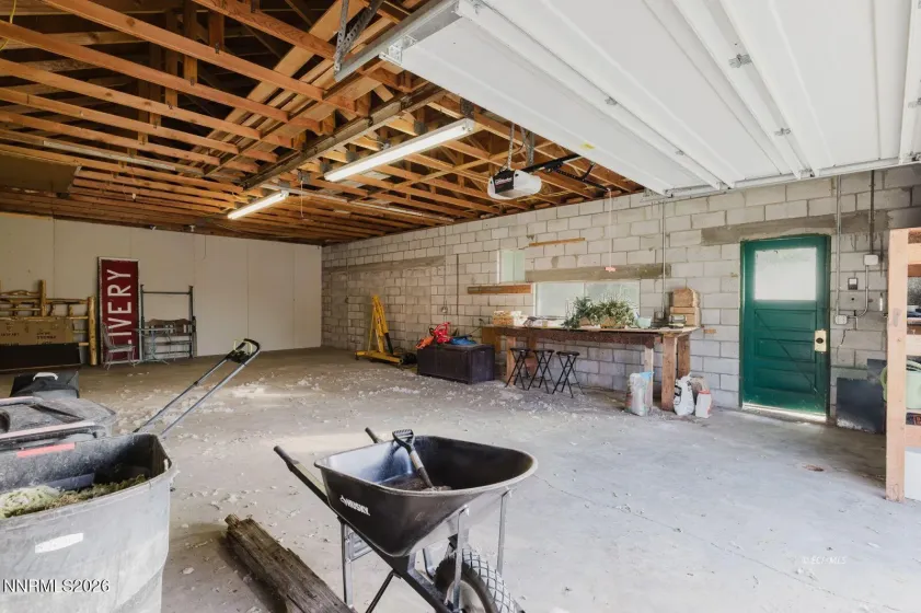 925 Lamoille, Lamoille, Nevada 89828, ,Commercial Sale,Residential,Lamoille,0,260011692