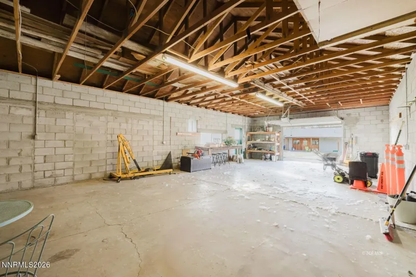 925 Lamoille, Lamoille, Nevada 89828, ,Commercial Sale,Residential,Lamoille,0,260011692