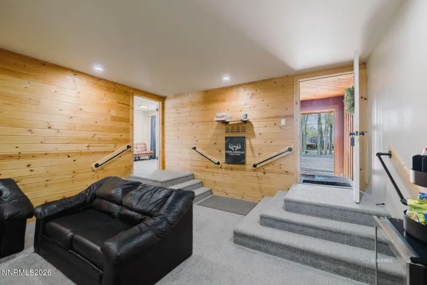 925 Lamoille, Lamoille, Nevada 89828, ,Commercial Sale,Residential,Lamoille,0,260011692