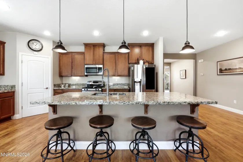 4270 Matter, Sparks, Nevada 89436, 3 Bedrooms Bedrooms, ,2 BathroomsBathrooms,Residential,Residential,Matter,0,260011687