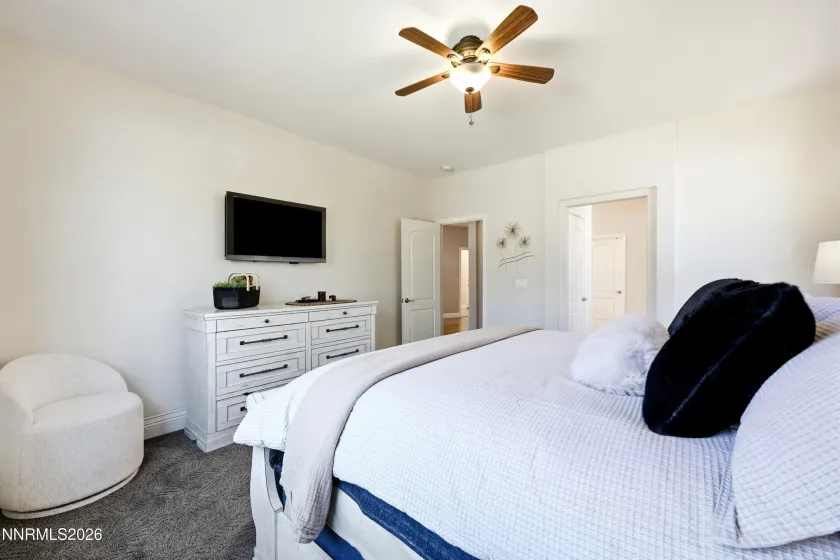 4270 Matter, Sparks, Nevada 89436, 3 Bedrooms Bedrooms, ,2 BathroomsBathrooms,Residential,Residential,Matter,0,260011687