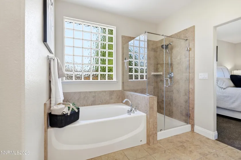 4270 Matter, Sparks, Nevada 89436, 3 Bedrooms Bedrooms, ,2 BathroomsBathrooms,Residential,Residential,Matter,0,260011687
