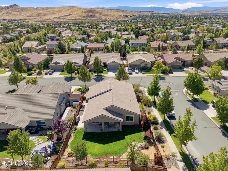 4270 Matter, Sparks, Nevada 89436, 3 Bedrooms Bedrooms, ,2 BathroomsBathrooms,Residential,Residential,Matter,0,260011687