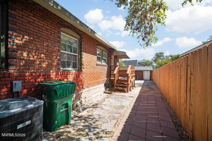 960 Ralston, Reno, Nevada 89503, 2 Bedrooms Bedrooms, ,1 BathroomBathrooms,Residential,Residential,Ralston,0,260011693