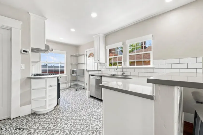 960 Ralston, Reno, Nevada 89503, 2 Bedrooms Bedrooms, ,1 BathroomBathrooms,Residential,Residential,Ralston,0,260011693