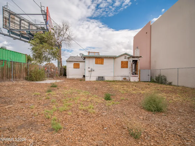 1939 Pacific, Sparks, Nevada 89431, ,Commercial Sale,Residential,Pacific,0,260011787