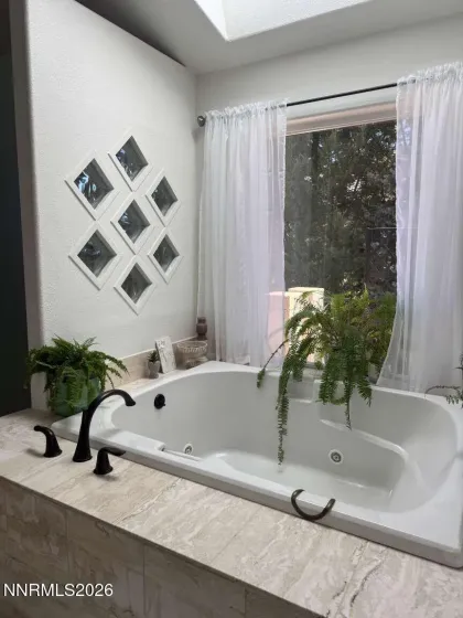 1547 Kestrel, Reno, Nevada 89509, 5 Bedrooms Bedrooms, ,4 BathroomsBathrooms,Residential,Residential,Kestrel,0,260011797