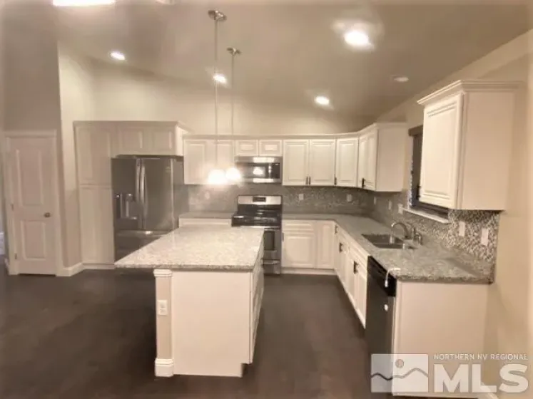 222 Heather, Fernley, Nevada 89408, 3 Bedrooms Bedrooms, ,2 BathroomsBathrooms,Residential Lease,Manufactured,Heather,0,260011751