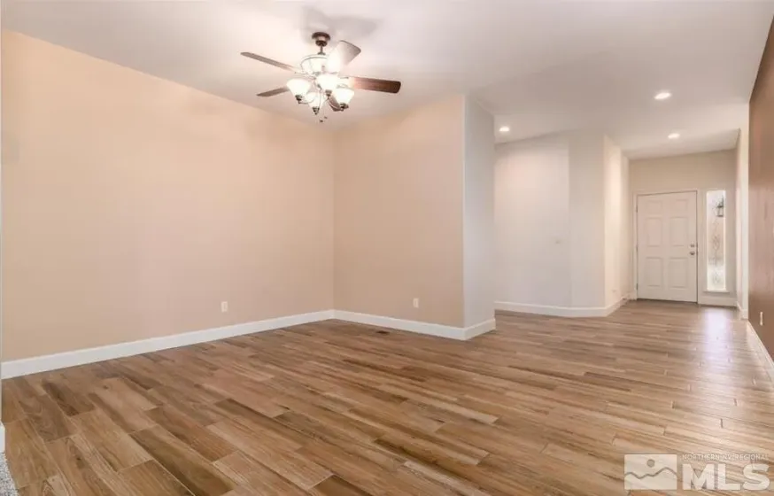 971 Iris, Fernley, Nevada 89408, 4 Bedrooms Bedrooms, ,3 BathroomsBathrooms,Residential Lease,Manufactured,Iris,0,260011755