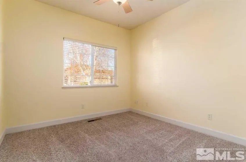 971 Iris, Fernley, Nevada 89408, 4 Bedrooms Bedrooms, ,3 BathroomsBathrooms,Residential Lease,Manufactured,Iris,0,260011755