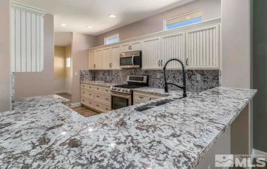 971 Iris, Fernley, Nevada 89408, 4 Bedrooms Bedrooms, ,3 BathroomsBathrooms,Residential Lease,Manufactured,Iris,0,260011755