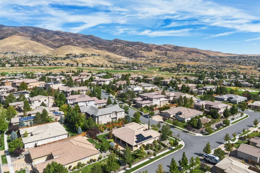 1815 Graysburg, Reno, Nevada 89523, 4 Bedrooms Bedrooms, ,3 BathroomsBathrooms,Residential,Residential,Graysburg,0,260011759