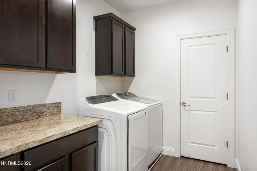 137 Denio, Dayton, Nevada 89403, 4 Bedrooms Bedrooms, ,2 BathroomsBathrooms,Residential,Residential,Denio,0,260011769