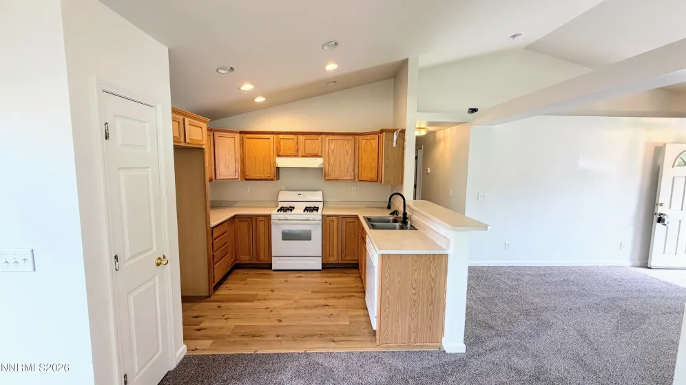 1356 Brooke, Gardnerville, Nevada 89410, 3 Bedrooms Bedrooms, ,2 BathroomsBathrooms,Residential,Residential,Brooke,0,260011772
