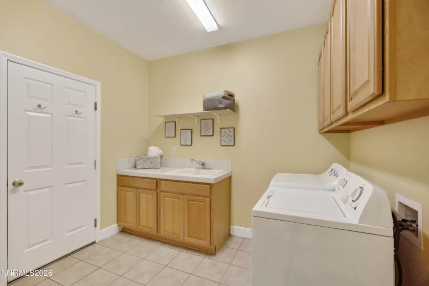 2851 San Juan, Minden, Nevada 89423, 4 Bedrooms Bedrooms, ,3 BathroomsBathrooms,Residential,Residential,San Juan,0,260011770