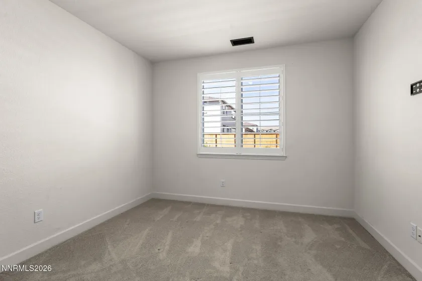 6388 Red Stable, Sparks, Nevada 89436, 4 Bedrooms Bedrooms, ,3 BathroomsBathrooms,Residential,Residential,Red Stable,0,260011813