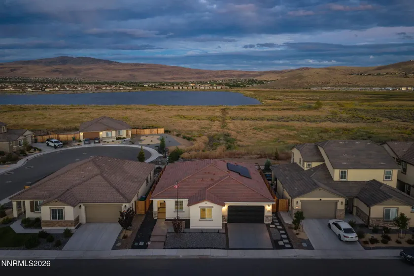 6388 Red Stable, Sparks, Nevada 89436, 4 Bedrooms Bedrooms, ,3 BathroomsBathrooms,Residential,Residential,Red Stable,0,260011813