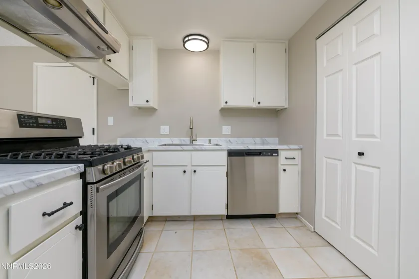 3156 Florentine, Carson City, Nevada 89701, 3 Bedrooms Bedrooms, ,2 BathroomsBathrooms,Residential,Residential,Florentine,0,260011816