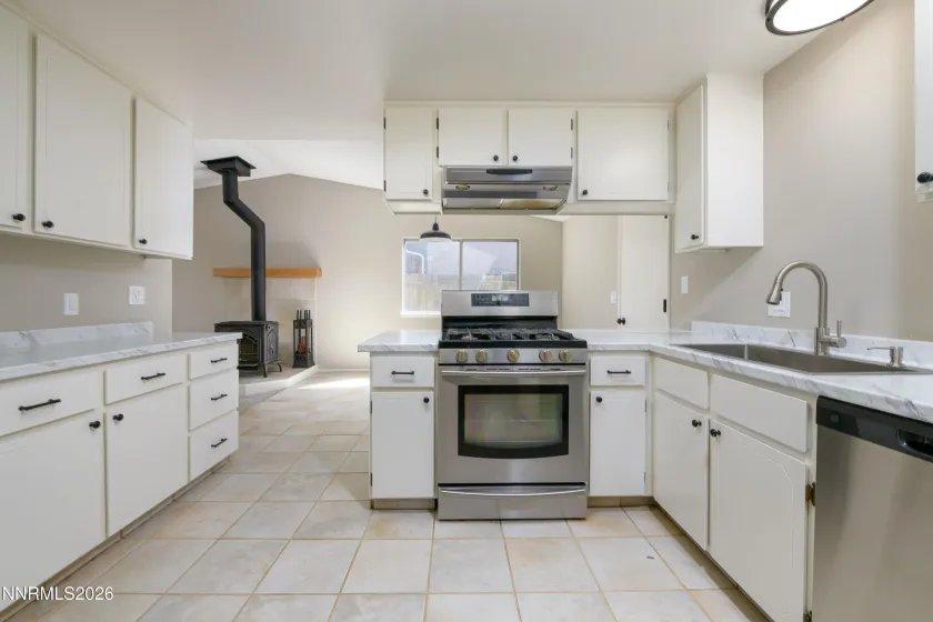 3156 Florentine, Carson City, Nevada 89701, 3 Bedrooms Bedrooms, ,2 BathroomsBathrooms,Residential,Residential,Florentine,0,260011816