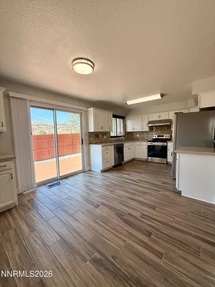 2357 Melody, Reno, Nevada 89512, 3 Bedrooms Bedrooms, ,3 BathroomsBathrooms,Residential,Residential,Melody,0,260011820