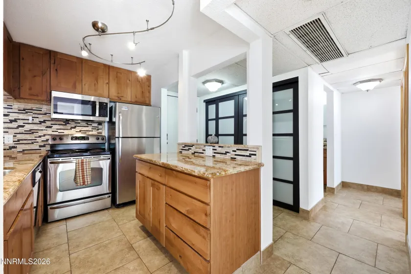 2750 Plumas, Reno, Nevada 89509, 2 Bedrooms Bedrooms, ,2 BathroomsBathrooms,Residential,Residential,Plumas,0,260011822