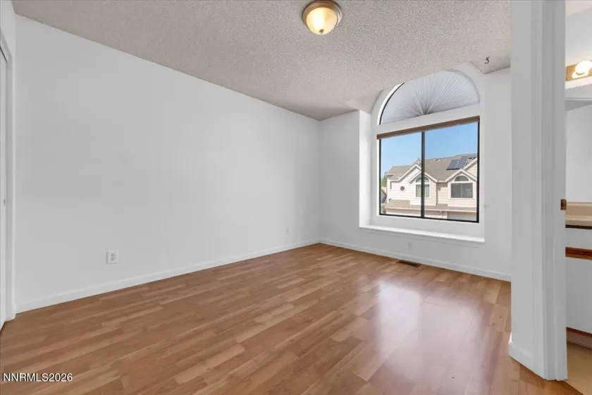 4062 Snowshoe, Reno, Nevada 89502, 2 Bedrooms Bedrooms, ,3 BathroomsBathrooms,Residential,Residential,Snowshoe,0,260011828