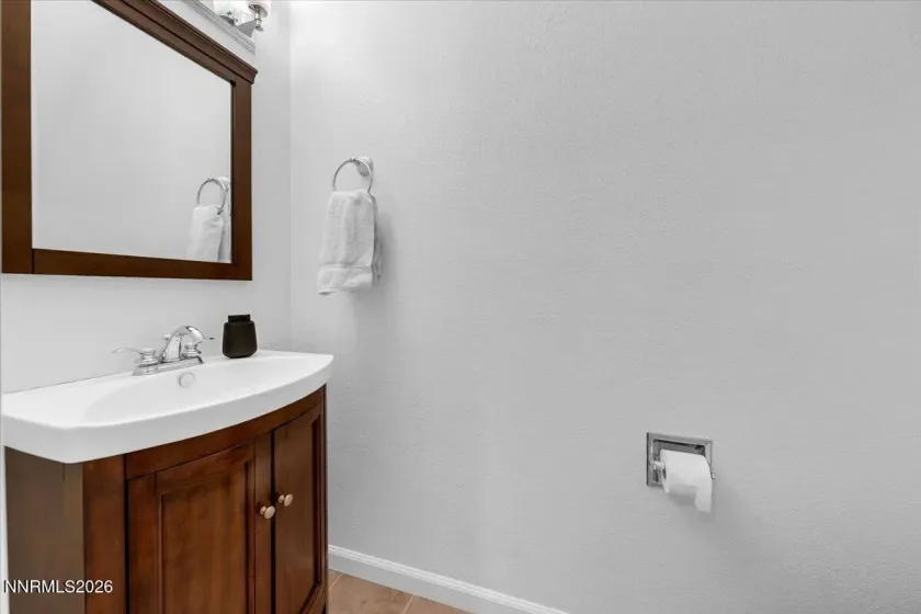 4062 Snowshoe, Reno, Nevada 89502, 2 Bedrooms Bedrooms, ,3 BathroomsBathrooms,Residential,Residential,Snowshoe,0,260011828
