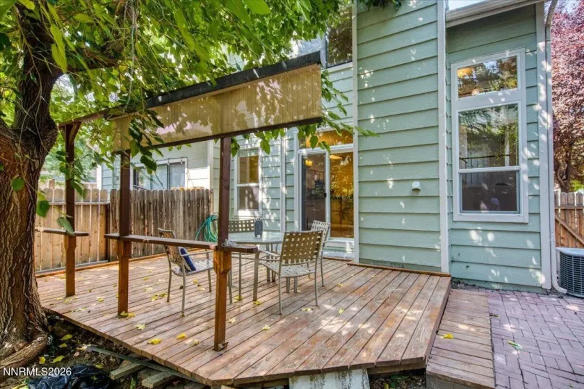 4062 Snowshoe, Reno, Nevada 89502, 2 Bedrooms Bedrooms, ,3 BathroomsBathrooms,Residential,Residential,Snowshoe,0,260011828
