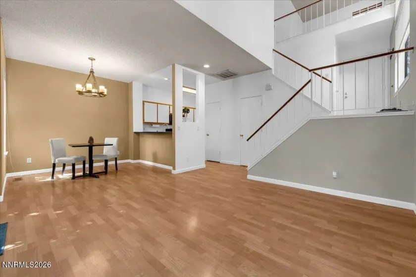 4062 Snowshoe, Reno, Nevada 89502, 2 Bedrooms Bedrooms, ,3 BathroomsBathrooms,Residential,Residential,Snowshoe,0,260011828