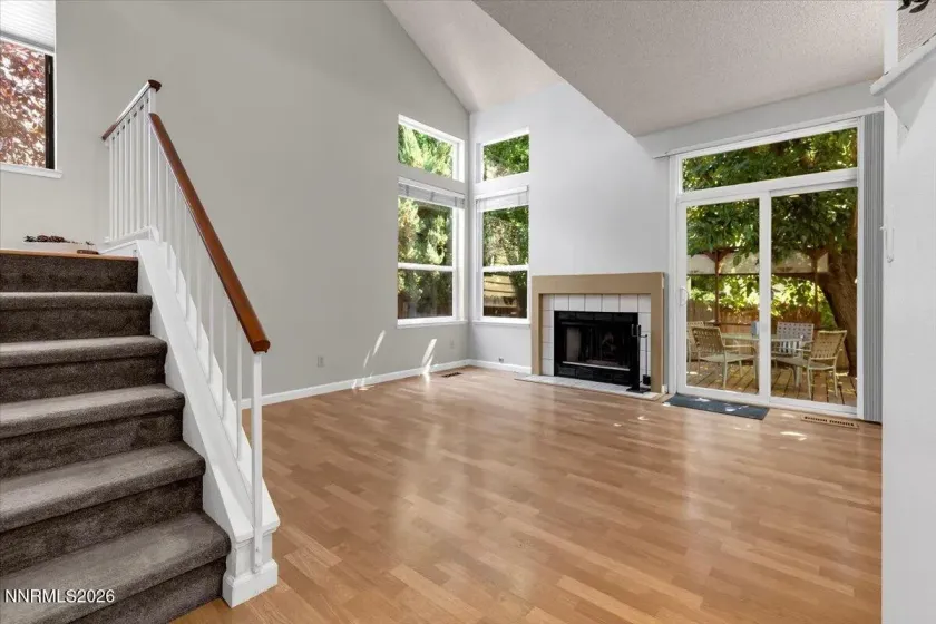 4062 Snowshoe, Reno, Nevada 89502, 2 Bedrooms Bedrooms, ,3 BathroomsBathrooms,Residential,Residential,Snowshoe,0,260011828