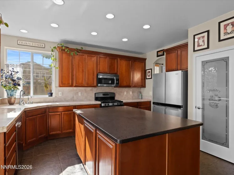 3692 Virgo, Sparks, Nevada 89436, 4 Bedrooms Bedrooms, ,3 BathroomsBathrooms,Residential,Residential,Virgo,0,260011832