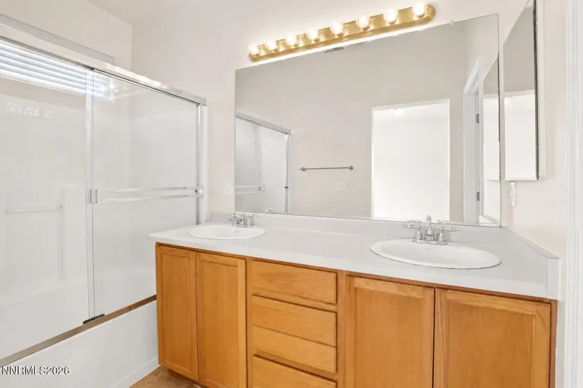 2204 Big Trail, Reno, Nevada 89521, 4 Bedrooms Bedrooms, ,2 BathroomsBathrooms,Residential,Residential,Big Trail,0,260011834