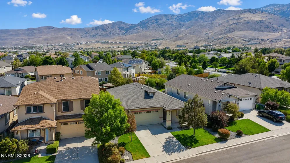 2204 Big Trail, Reno, Nevada 89521, 4 Bedrooms Bedrooms, ,2 BathroomsBathrooms,Residential,Residential,Big Trail,0,260011834