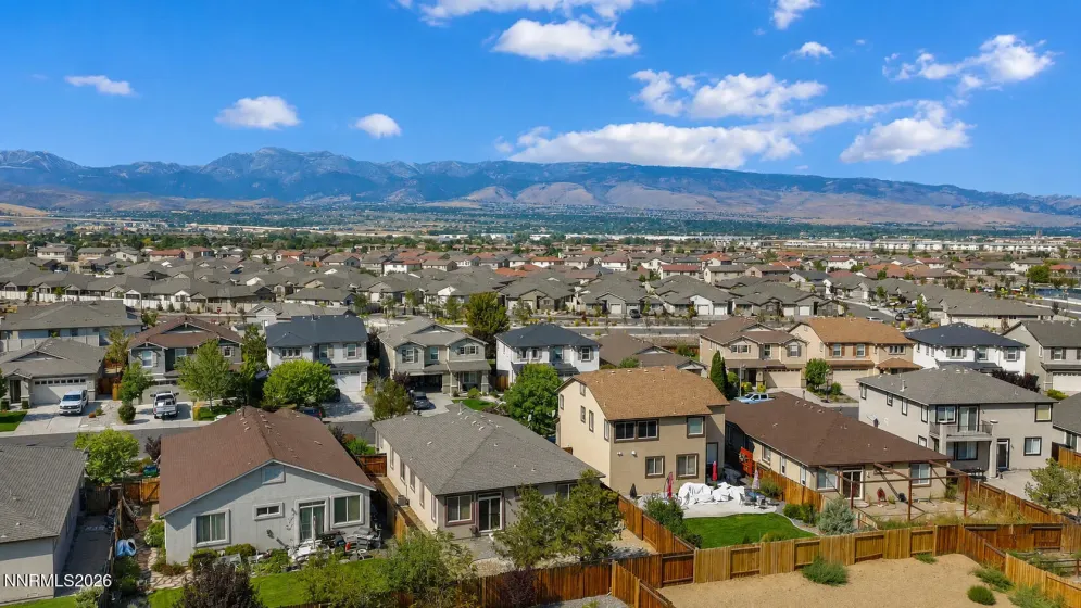 2204 Big Trail, Reno, Nevada 89521, 4 Bedrooms Bedrooms, ,2 BathroomsBathrooms,Residential,Residential,Big Trail,0,260011834