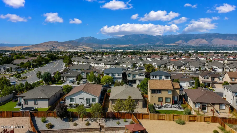 2204 Big Trail, Reno, Nevada 89521, 4 Bedrooms Bedrooms, ,2 BathroomsBathrooms,Residential,Residential,Big Trail,0,260011834